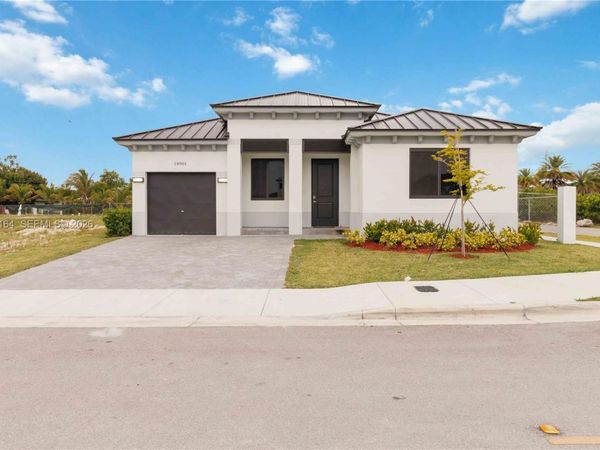 18901 SW 316th Ter , Homestead, FL 33030