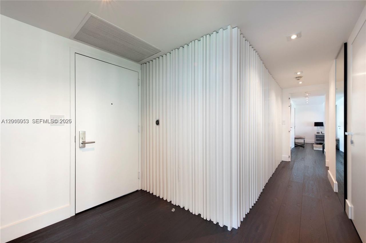 101 20th St , Unit 1907, Miami Beach, FL 33139 Photo