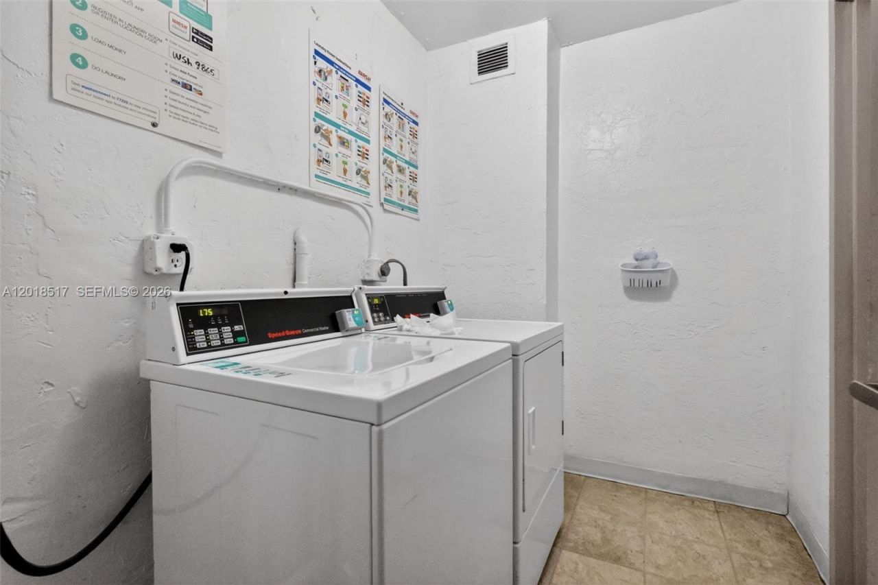 401 Golden Isles Dr , Unit 208, Hallandale Beach, FL 33009 Photo