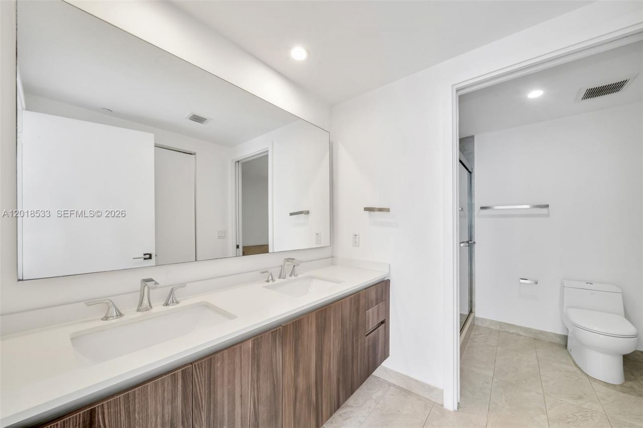 488 NE 18th St, Unit 4005, Miami, FL 33132 Photo