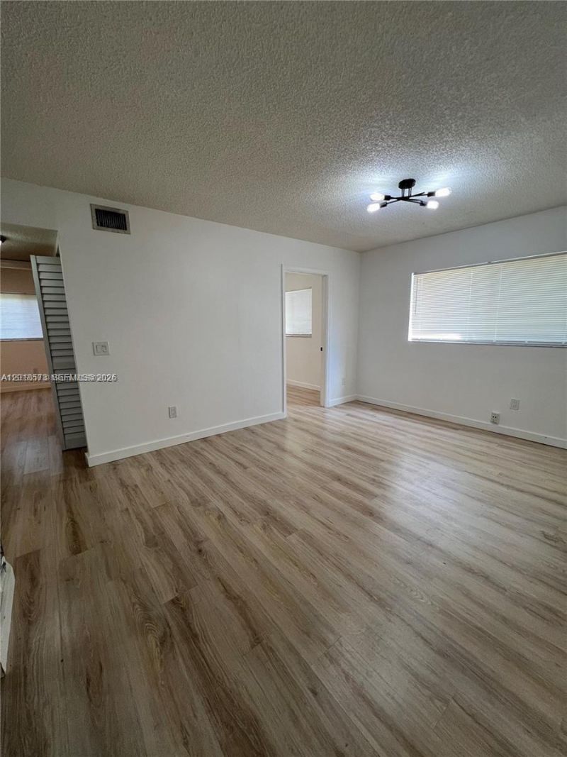 3700 N 56th Ave , Unit 1012, Hollywood, FL 33021 Photo