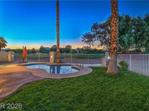 5152 Forest Oaks Drive, Las Vegas, NV 89149