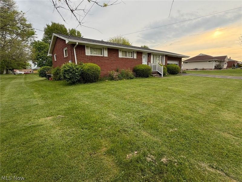 6391 Peach Street NE, Louisville, OH 44641 Photo 10