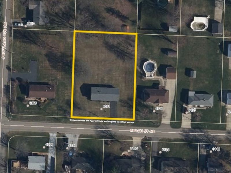 6391 Peach Street NE, Louisville, OH 44641 Photo 11