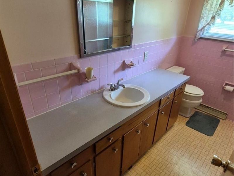 6391 Peach Street NE, Louisville, OH 44641 Photo 18