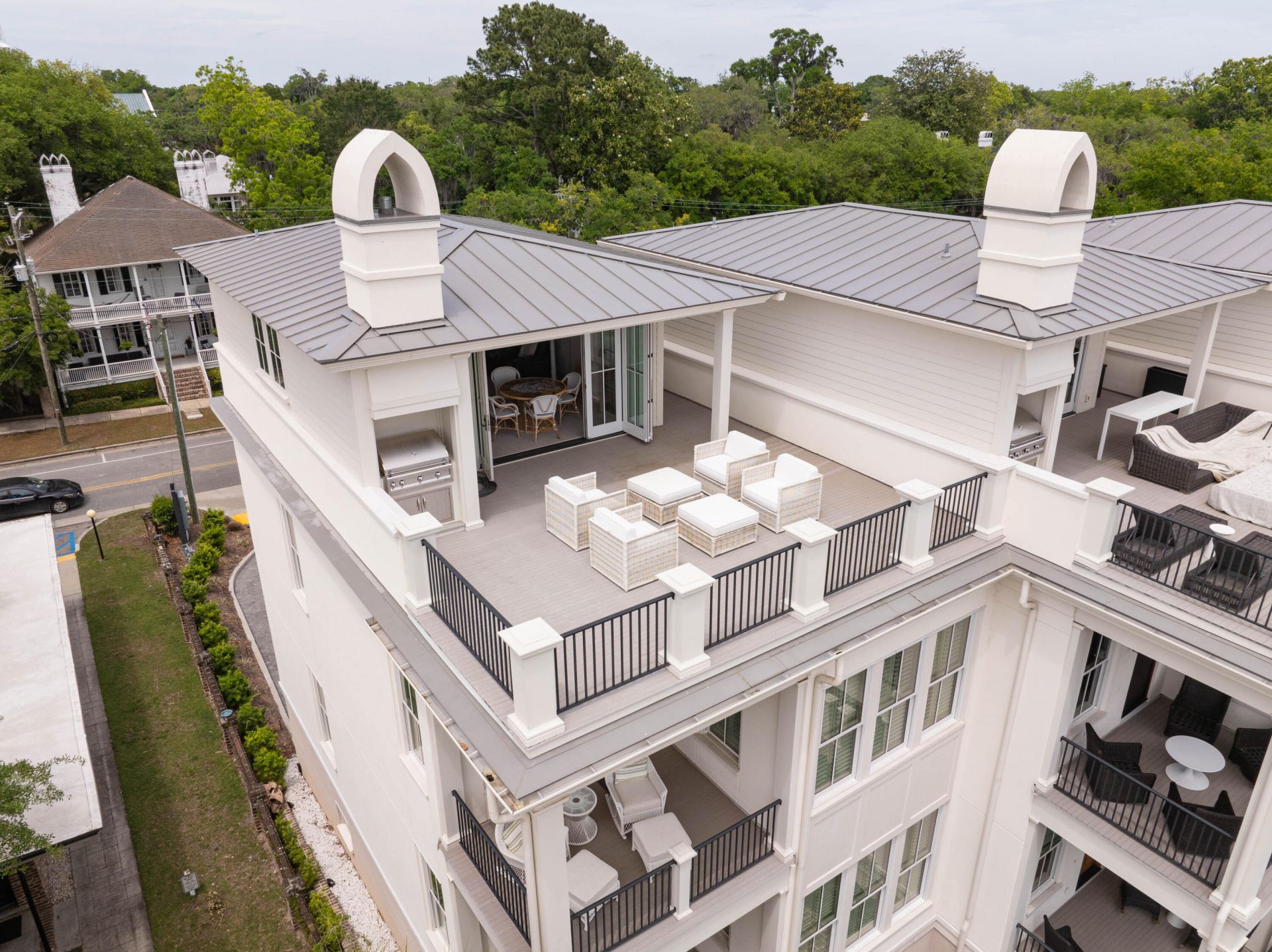 1109 Bay Street Photo 52