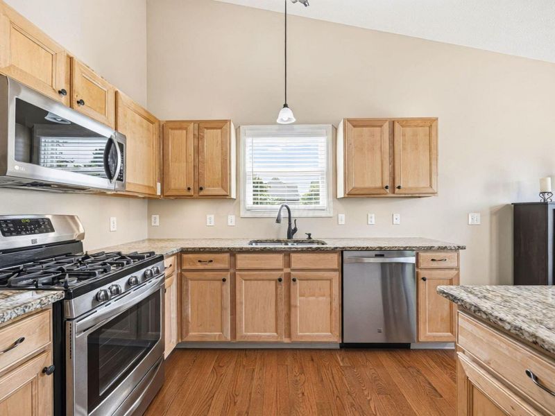 5943 Winebrook Drive, Westerville, OH 43081 Photo 4