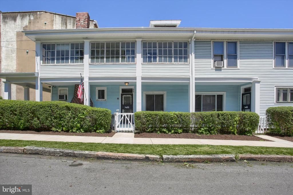 35 S HOFFMAN BOULEVARD, ASHLAND, PA 17921