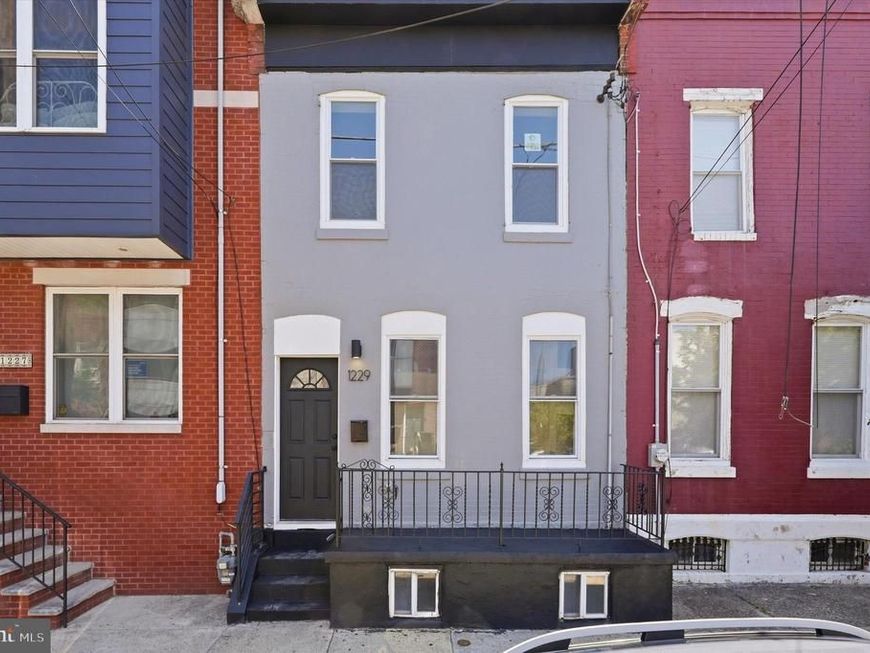 1229 S 19th Street, Philadelphia, PA 19146 Main Photo