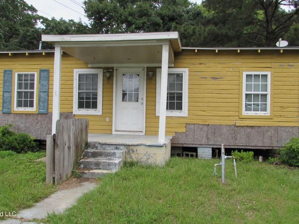 303 Myrtle Street, Gulfport, MS 39507