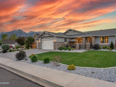 1016 Keystone Court, Gardnerville, NV 89460