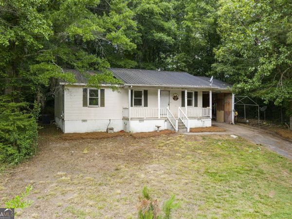131 Hummingbird Lane SE, Calhoun, GA 30701
