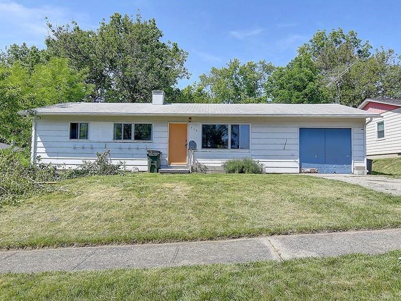 915 Carole Street, Miamisburg, OH 45342 Photo 1