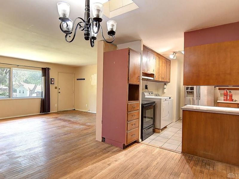 915 Carole Street, Miamisburg, OH 45342 Photo 9