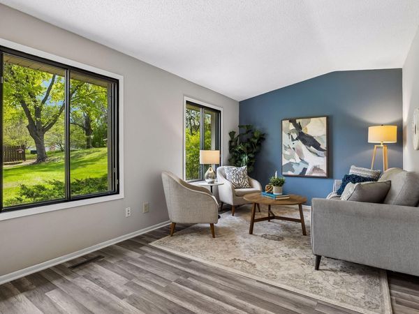 9701 Cimarron Trail, Minnetonka, MN 55305