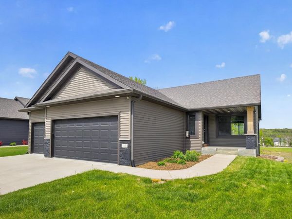 36 Sunnydale Lane SE, Rochester, MN 55904
