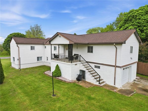 109 Gross Drive , Aliquippa, PA 15001