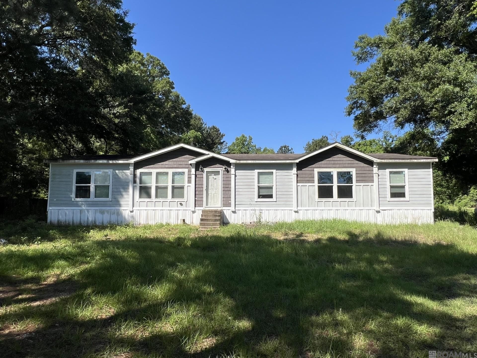 37985 Falcon Wood Dr, Denham Springs, LA 70706 Main Photo