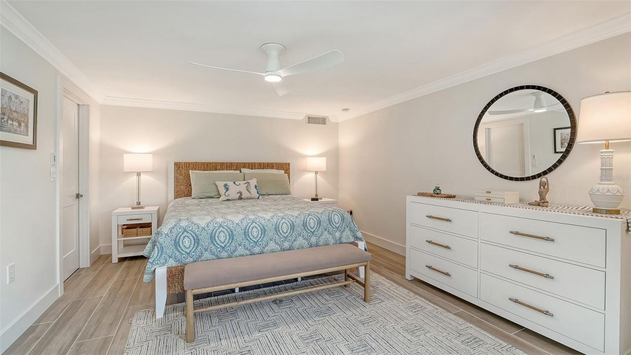 703 Spanish Drive S, Longboat Key, FL 34228 Photo