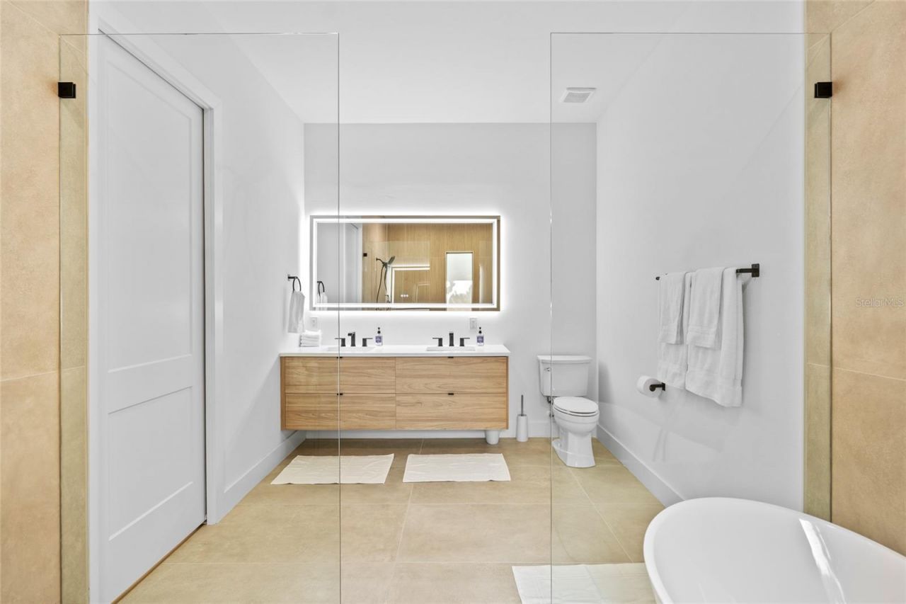 2441 Webber Street, Sarasota, FL 34239 Photo