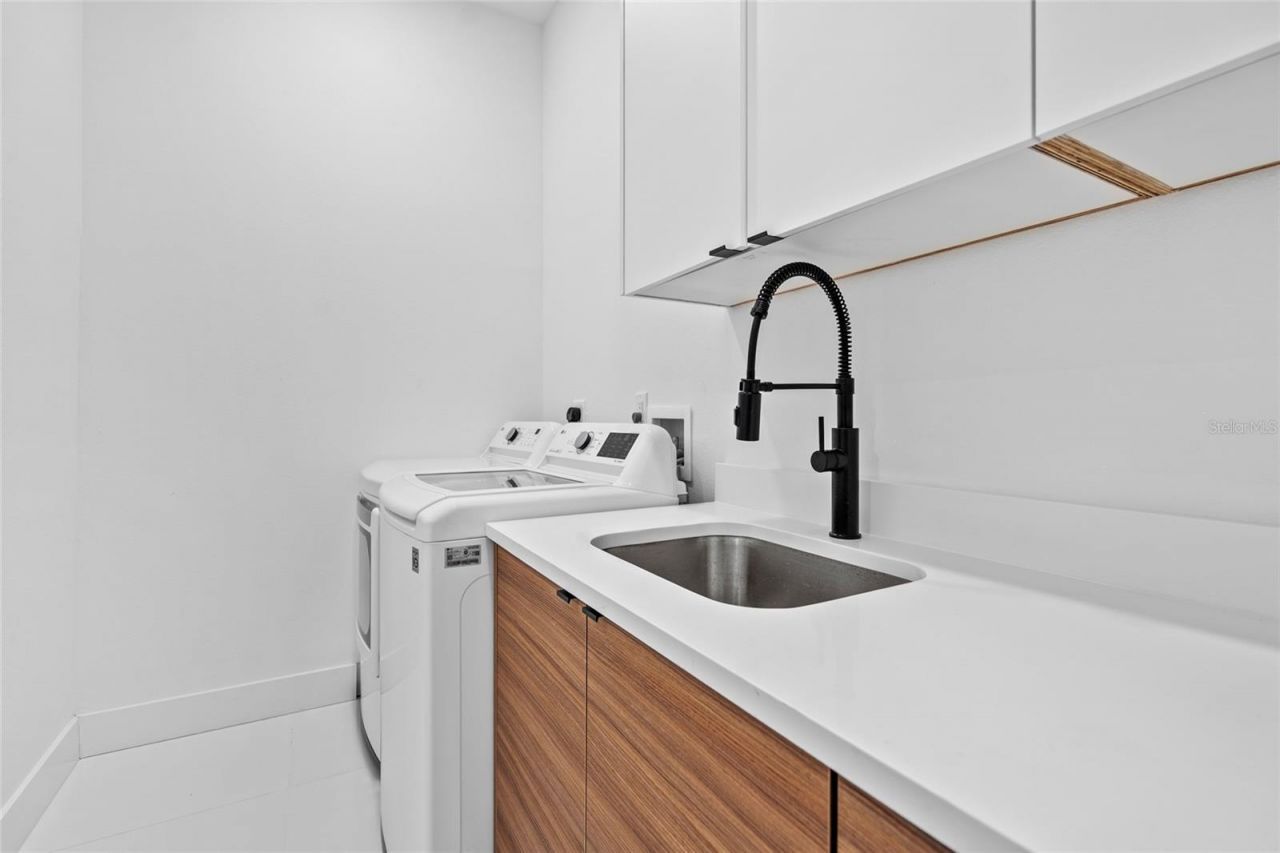 2441 Webber Street, Sarasota, FL 34239 Photo
