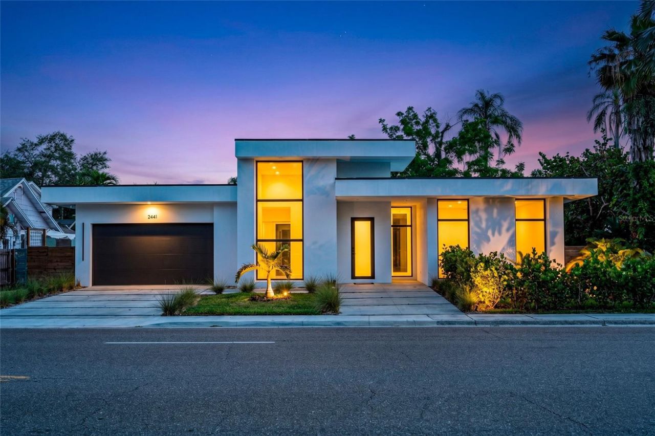 2441 Webber Street, Sarasota, FL 34239 Photo