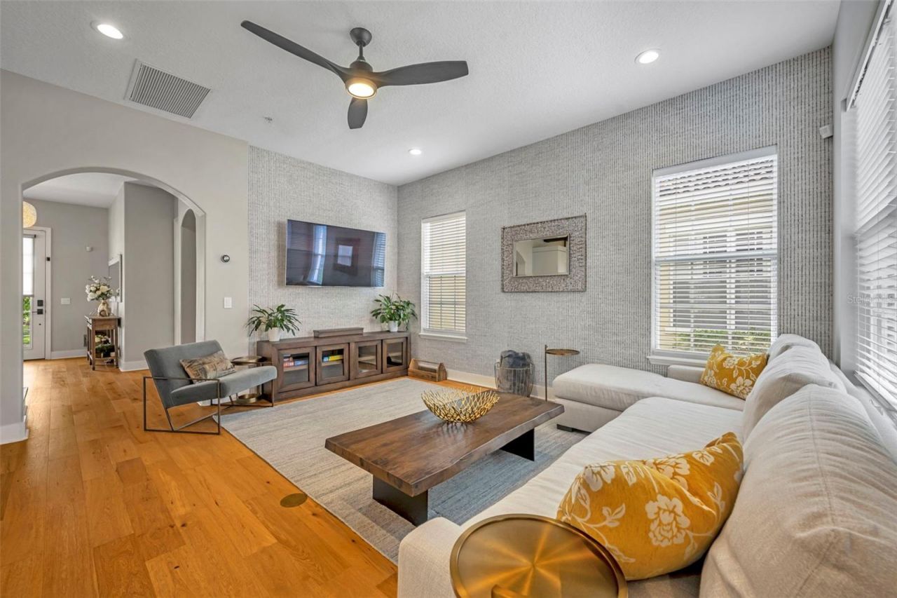 2074 Shaw Lane, Orlando, FL 32814 Photo