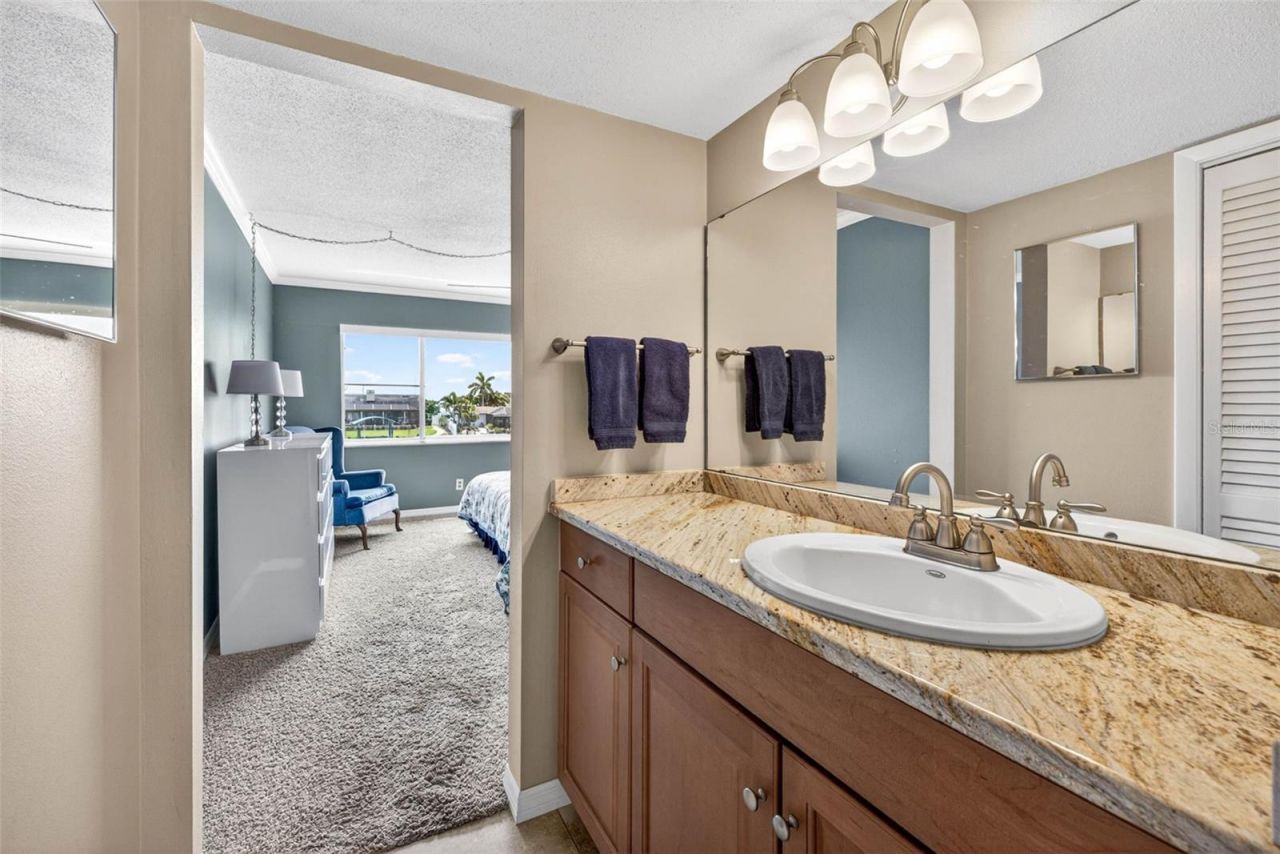 1008 Apollo Beach Boulevard, Unit 206, Apollo Beach, FL 33572 Photo