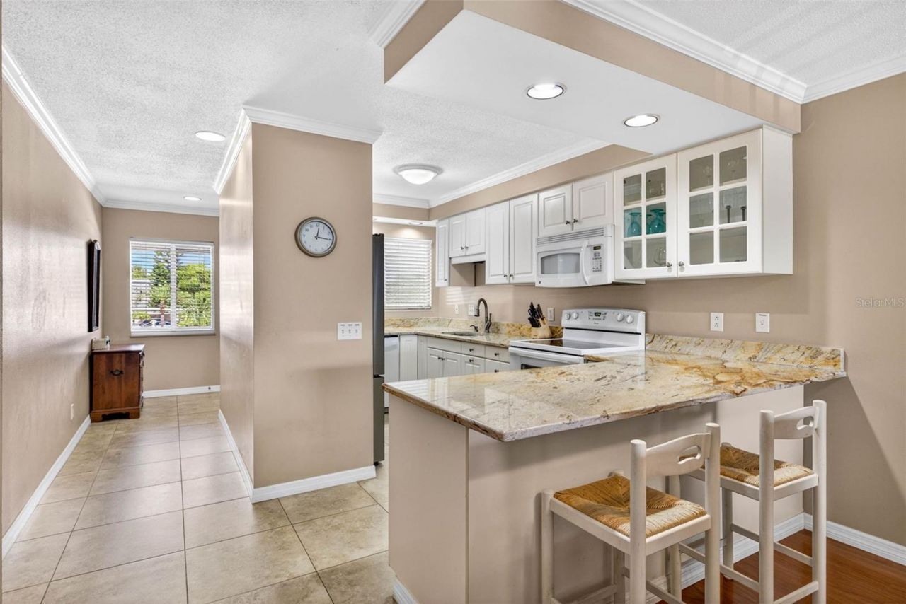 1008 Apollo Beach Boulevard, Unit 206, Apollo Beach, FL 33572 Photo