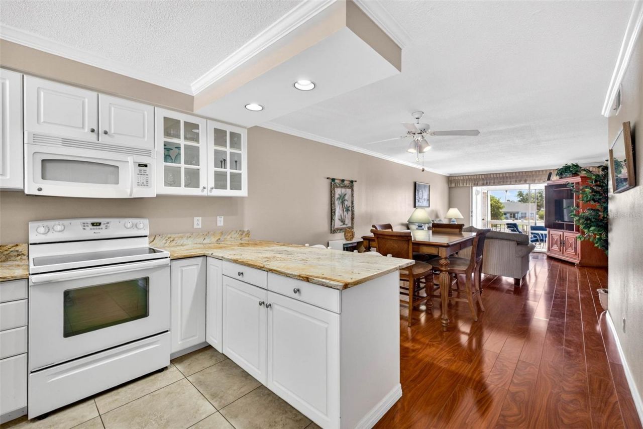 1008 Apollo Beach Boulevard, Unit 206, Apollo Beach, FL 33572 Photo