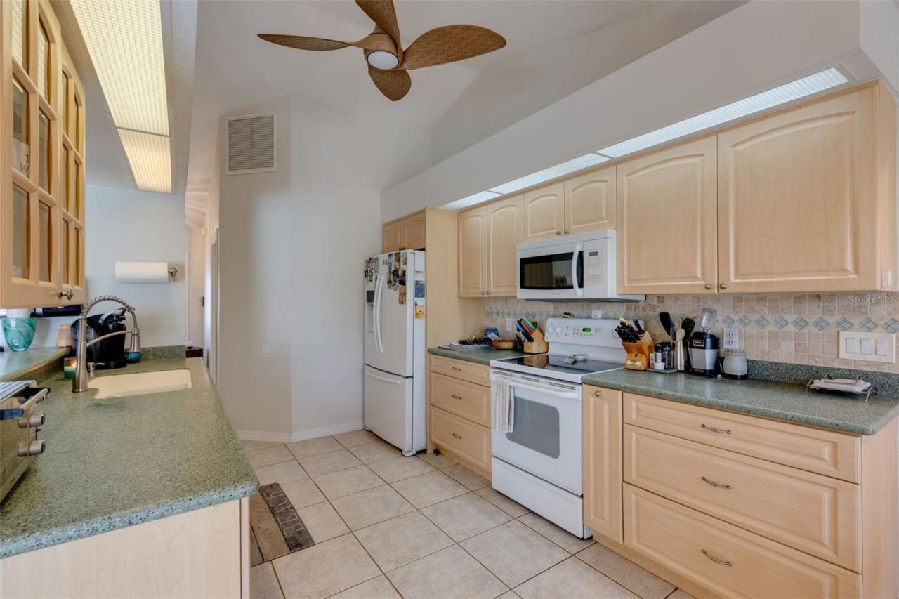 154 Acalypha , Punta Gorda, FL 33955 Photo