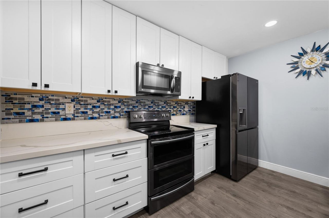2818 SW 14th Drive, Unit 107, Gainesville, FL 32608 Photo
