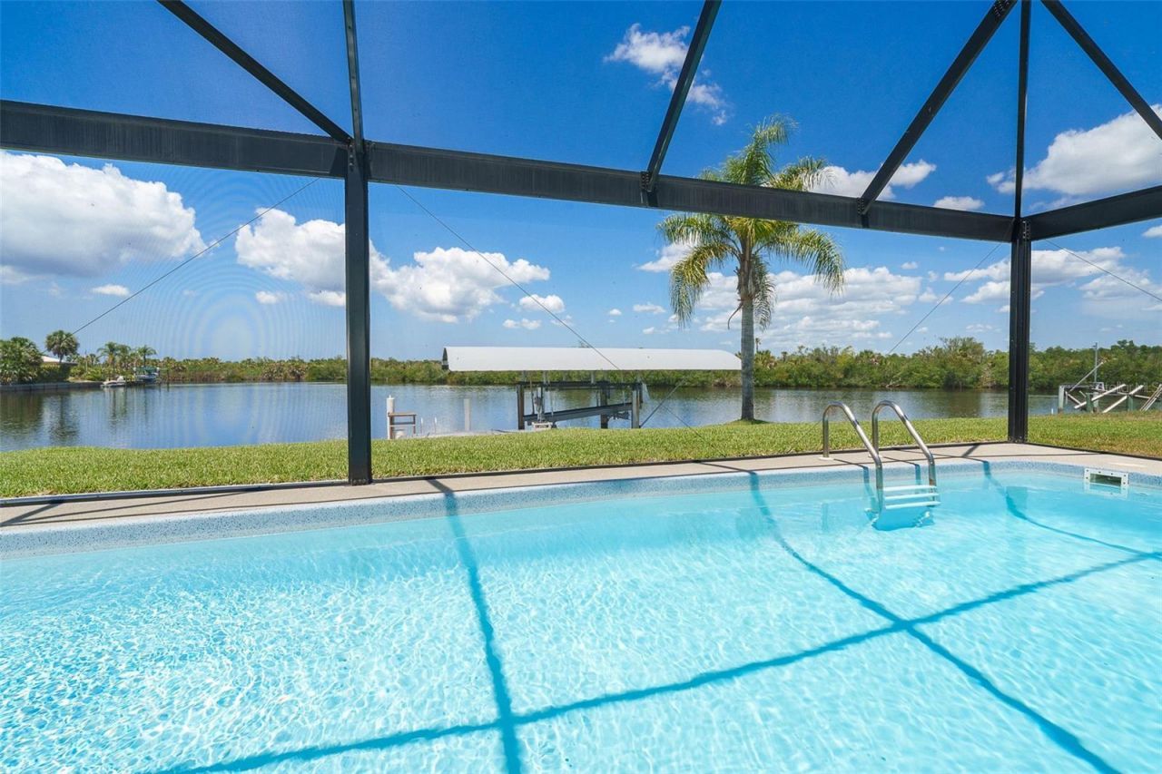 4195 Surfside Court, Port Charlotte, FL 33948 Photo