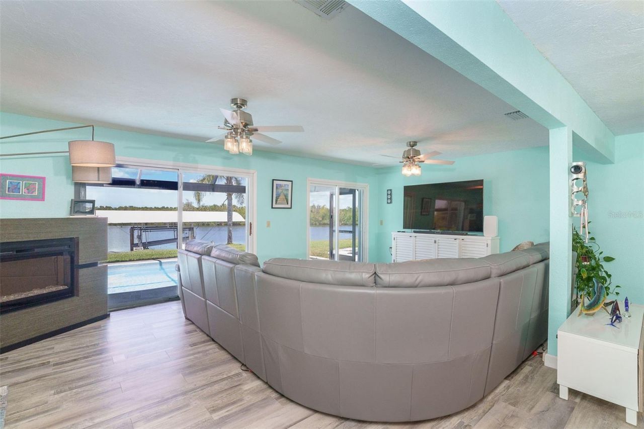 4195 Surfside Court , Port Charlotte, FL 33948 Photo