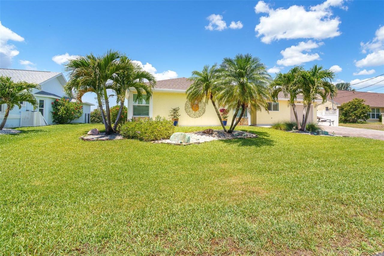 4195 Surfside Court, Port Charlotte, FL 33948 Photo