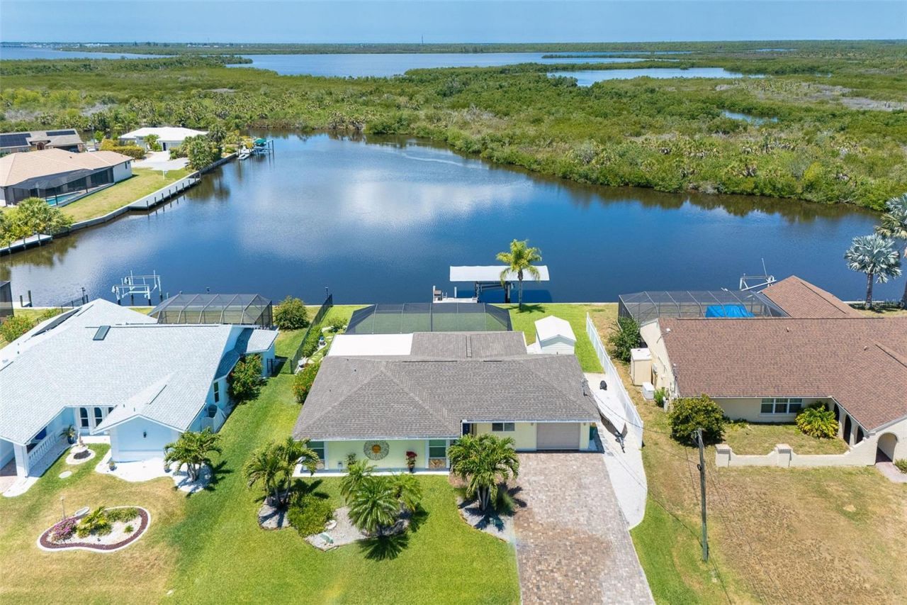 4195 Surfside Court , Port Charlotte, FL 33948 Photo
