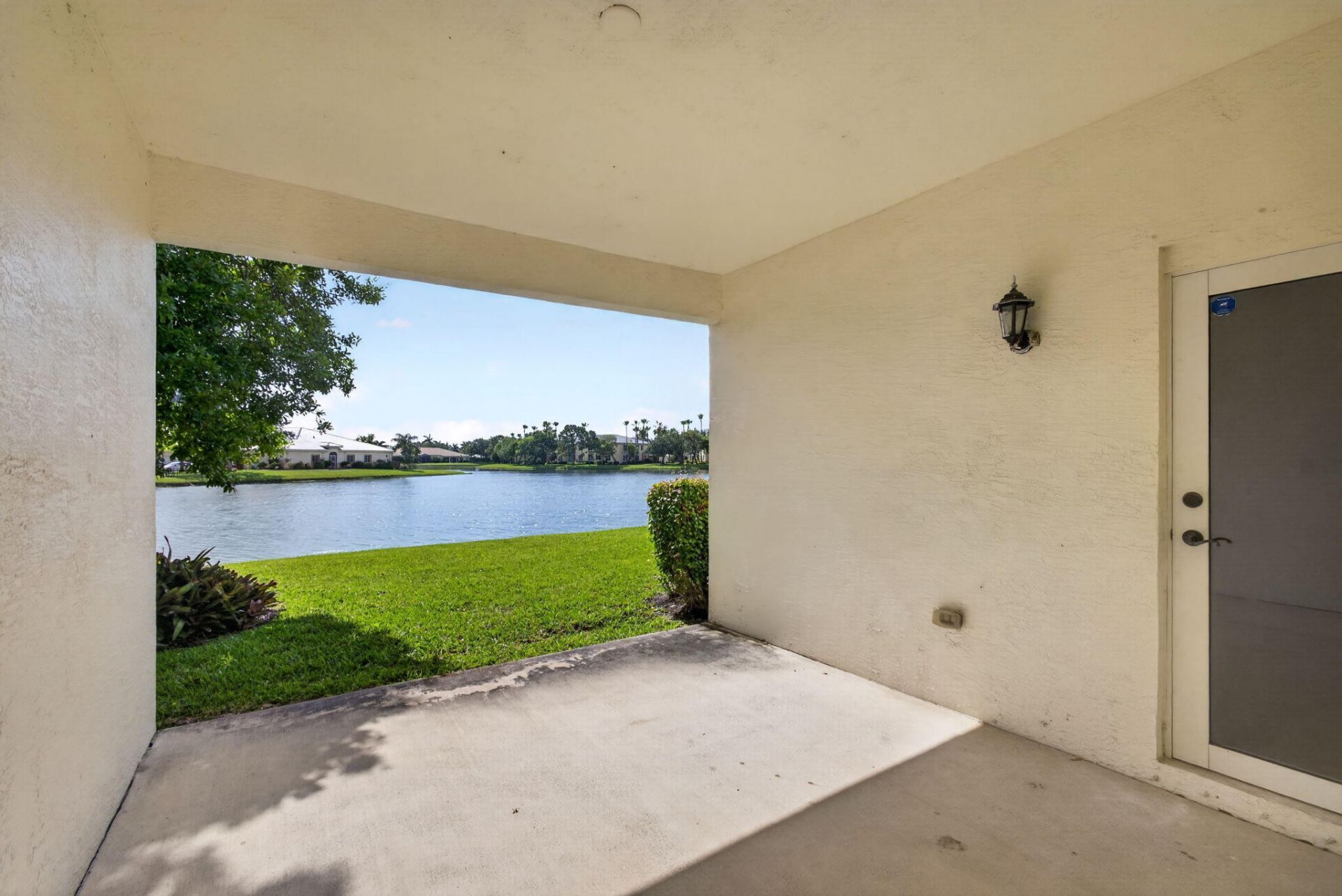 2344 Windjammer Way, West Palm Beach, FL 33411 Photo