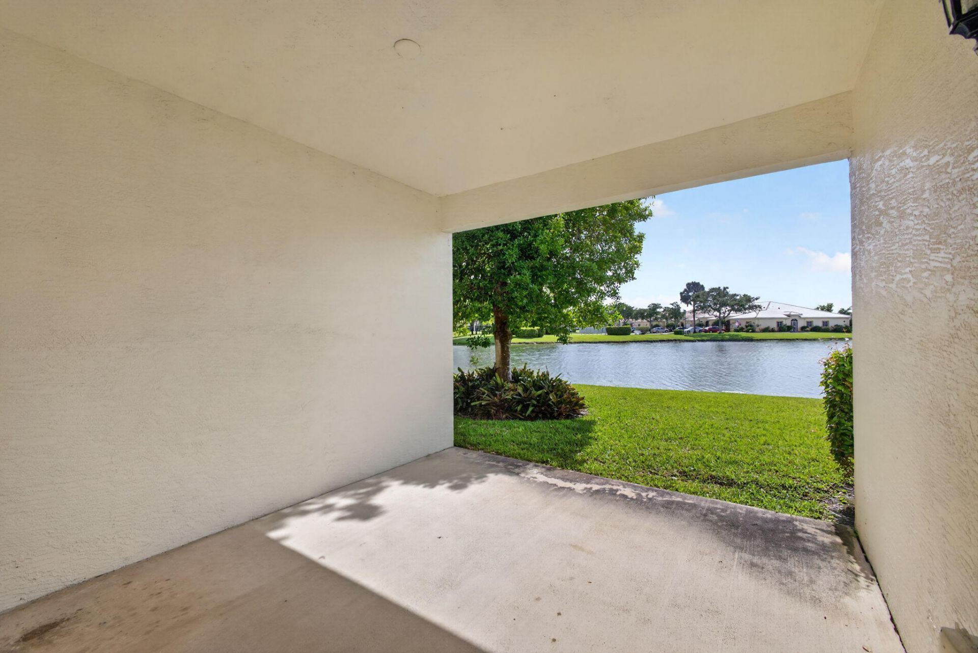2344 Windjammer Way, West Palm Beach, FL 33411 Photo