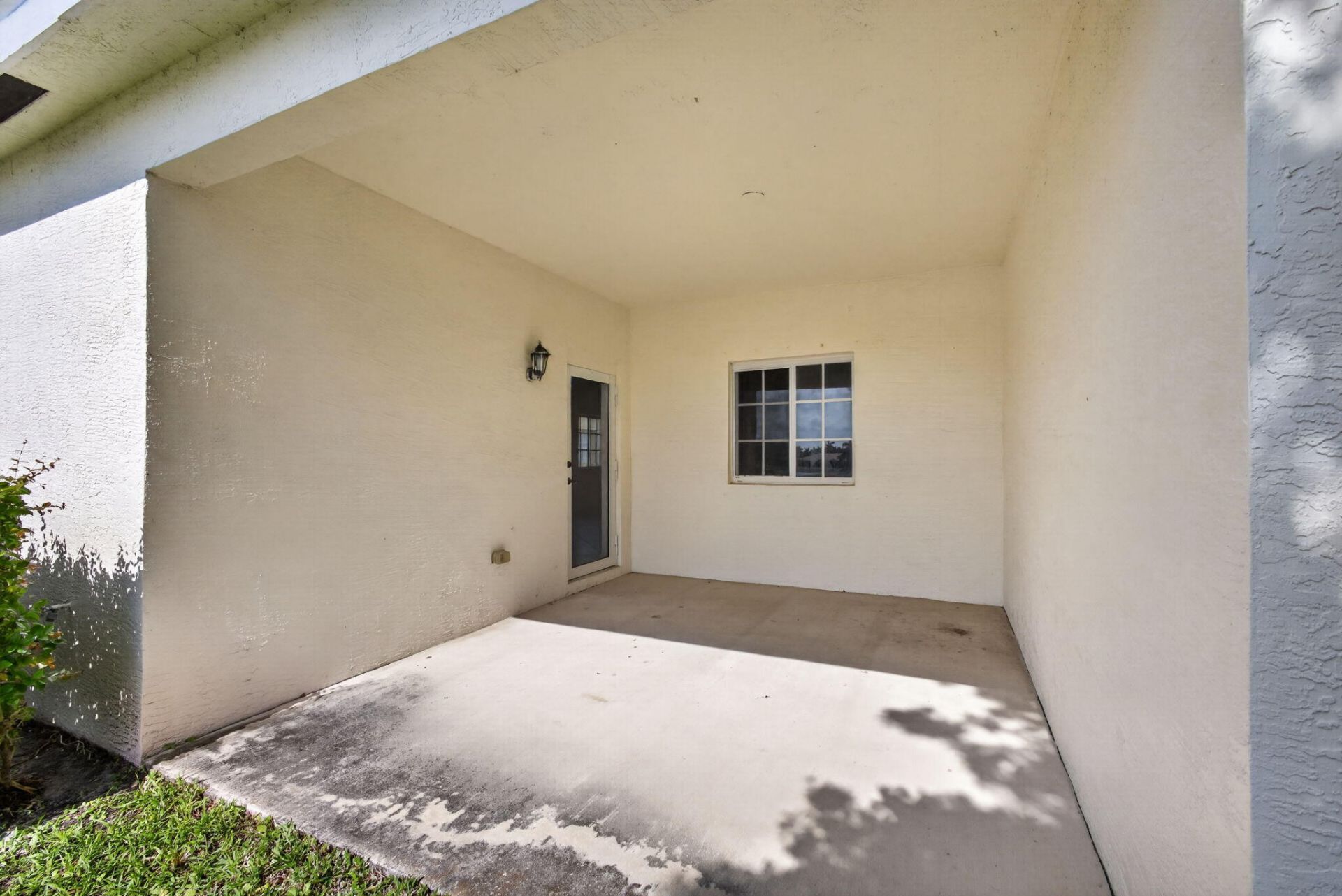 2344 Windjammer Way, West Palm Beach, FL 33411 Photo