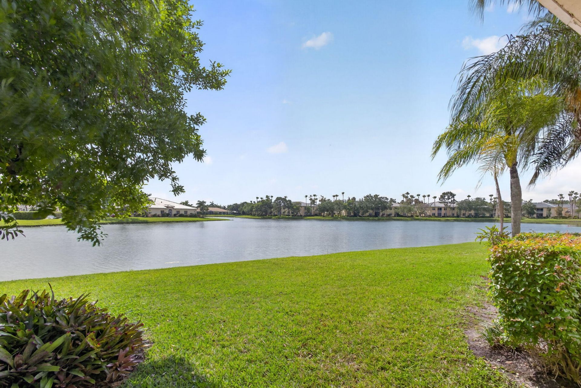 2344 Windjammer Way, West Palm Beach, FL 33411 Photo