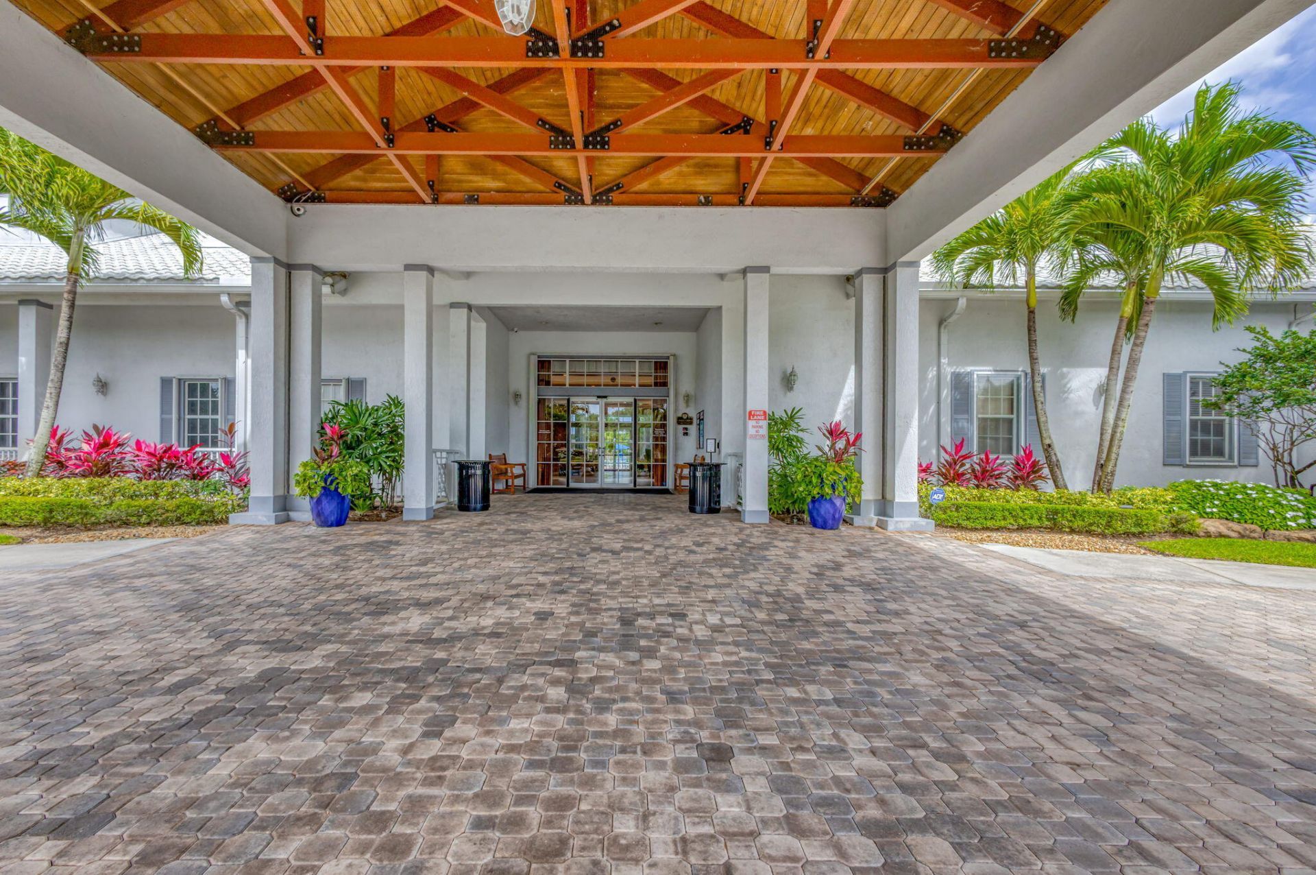 2344 Windjammer Way, West Palm Beach, FL 33411 Photo