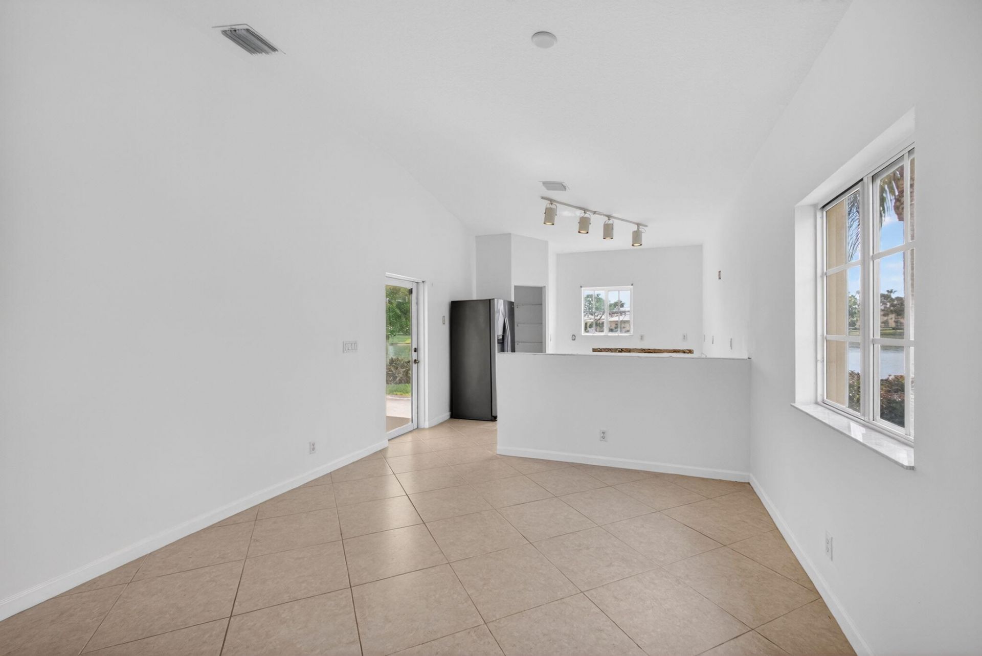 2344 Windjammer Way, West Palm Beach, FL 33411 Photo