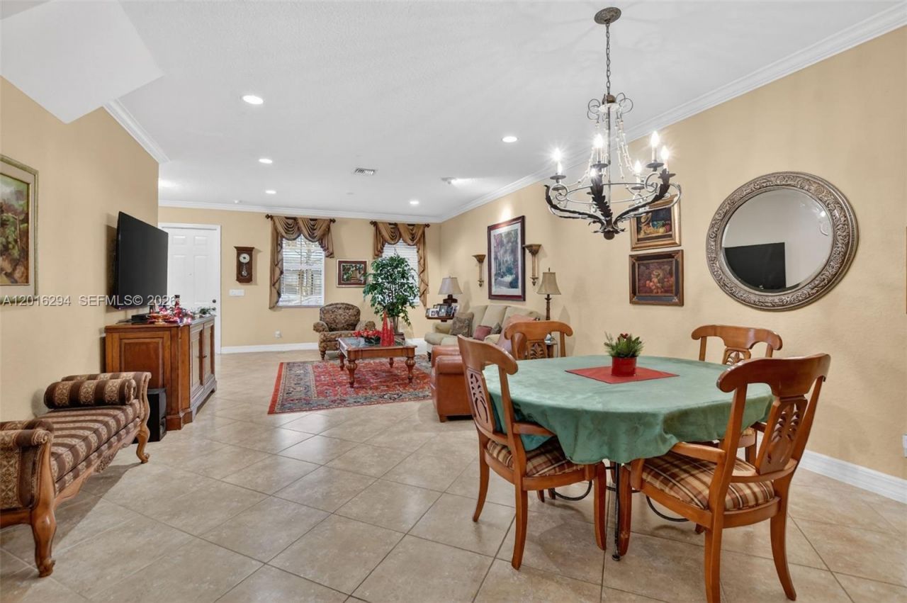 933 NW 18th Ave , Boca Raton, FL 33486 Photo