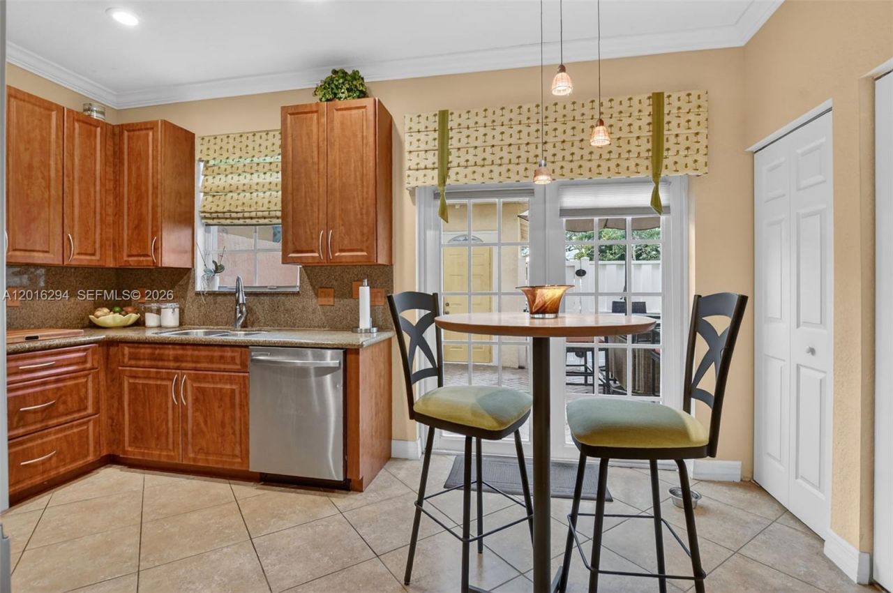 933 NW 18th Ave , Boca Raton, FL 33486 Photo