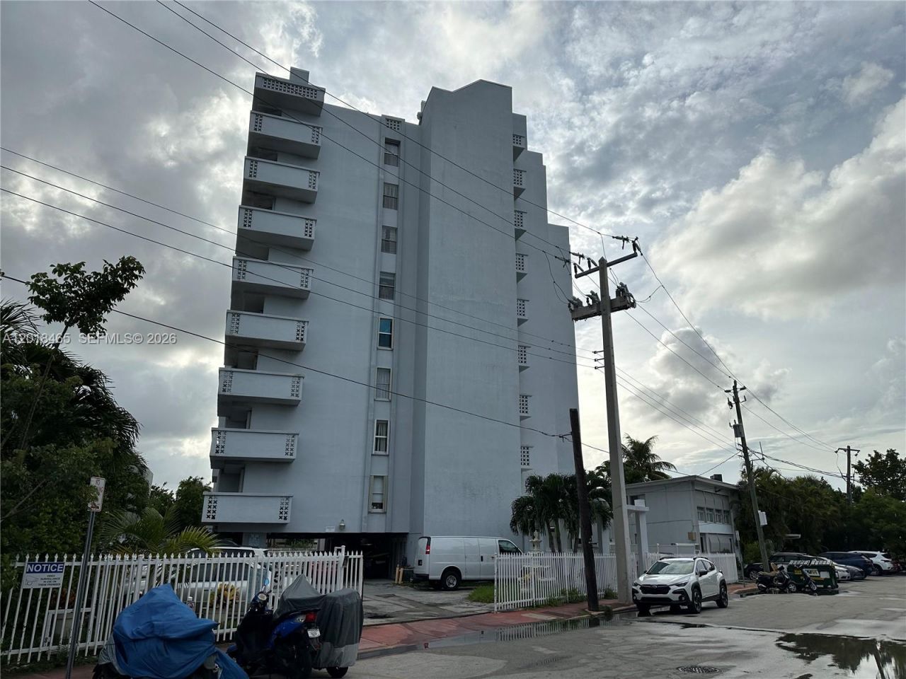 7118 Bonita Dr , Unit 305, Miami Beach, FL 33141 Photo