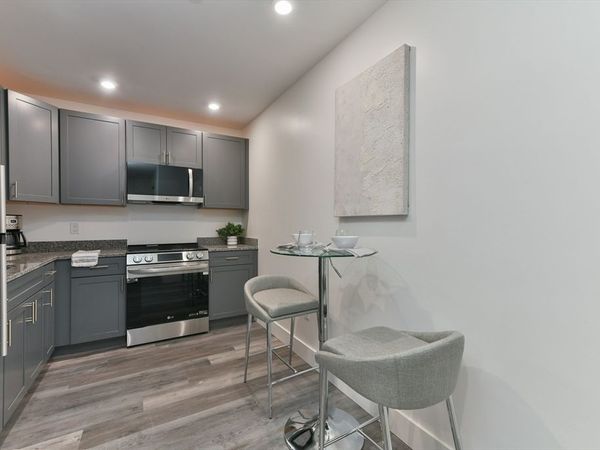 585 Essex St, Unit 620, Lynn, MA 01901