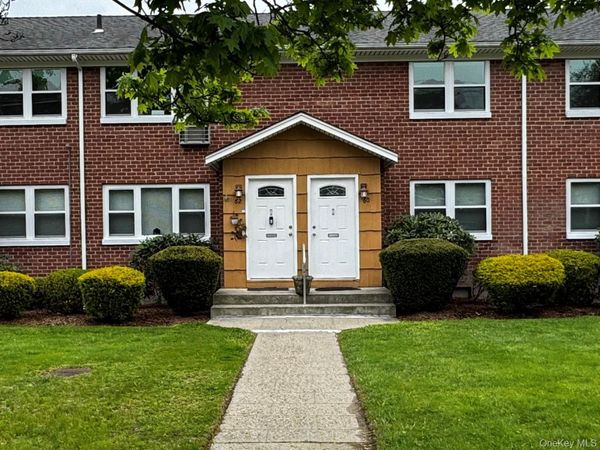 60 Hiddink Street , Unit 60, Sayville, NY 11782