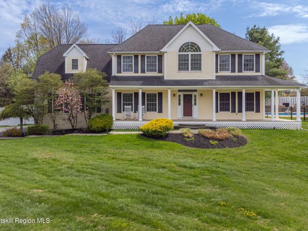 12 Ridgeview Lane, Marlboro, NY 12542