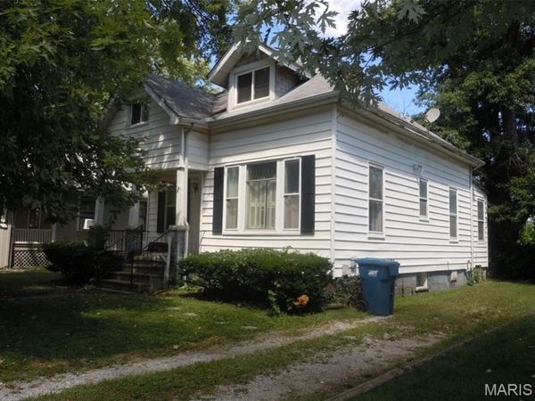 406 Springer Avenue , Edwardsville, IL 62025