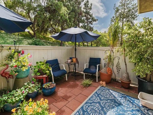 4239 Vista Del Rio Way, Unit 6, Oceanside, CA 92057